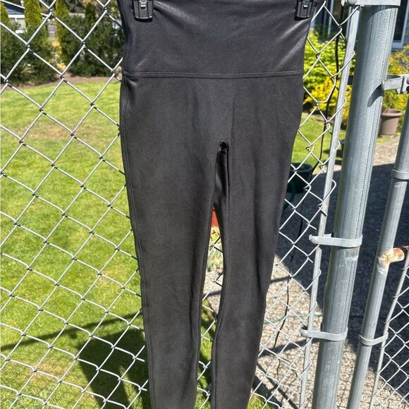 Faux Leather Leggings High Waist Smoothing Tummy Control Black - Picture 3 of 10